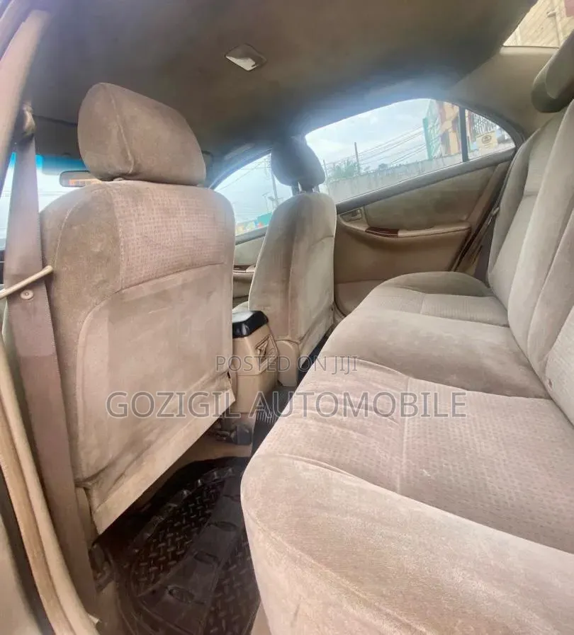 Toyota Corolla 2007 Gold