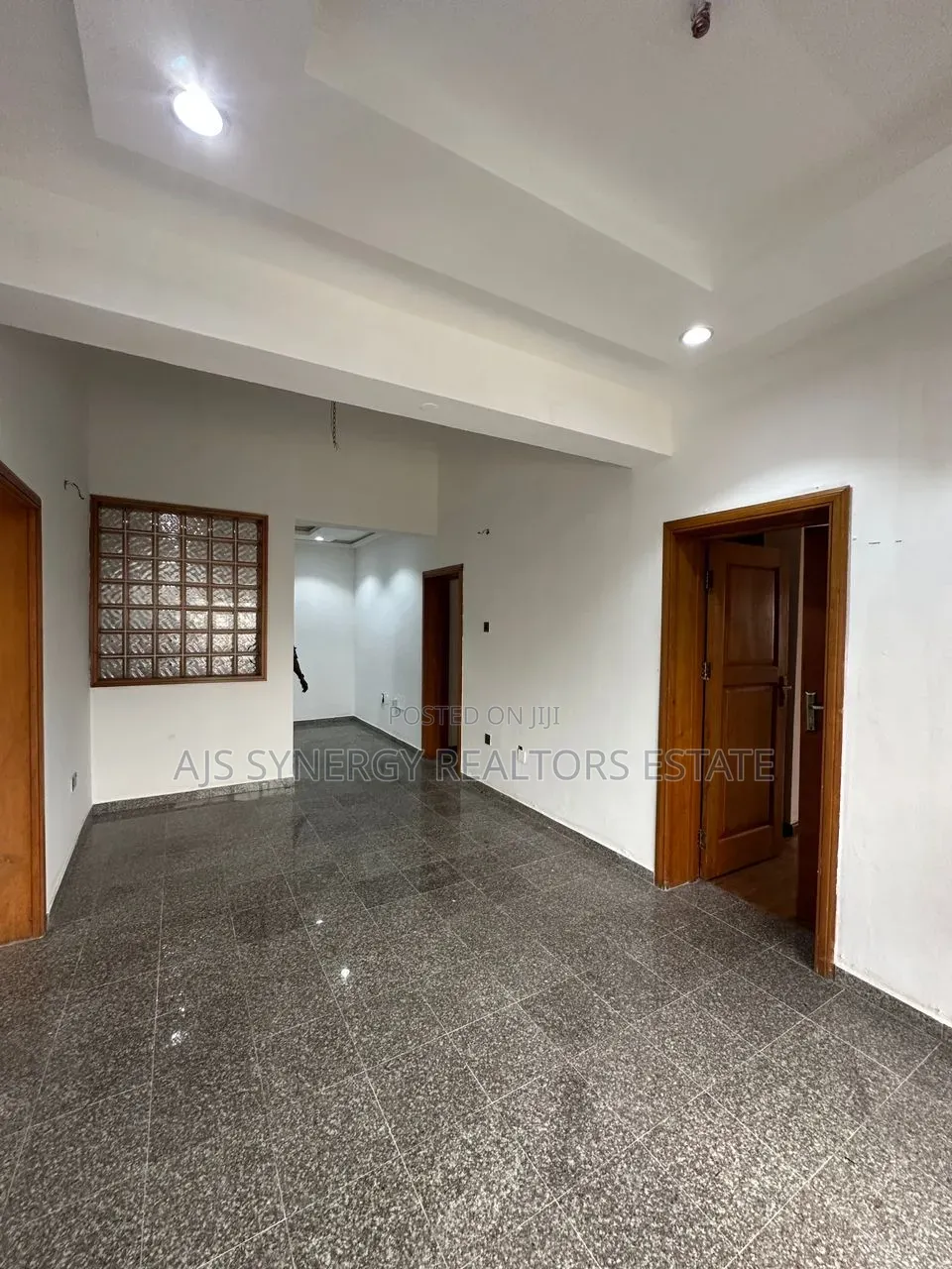 4bdrm Duplex in Victoria Island Extension for sale