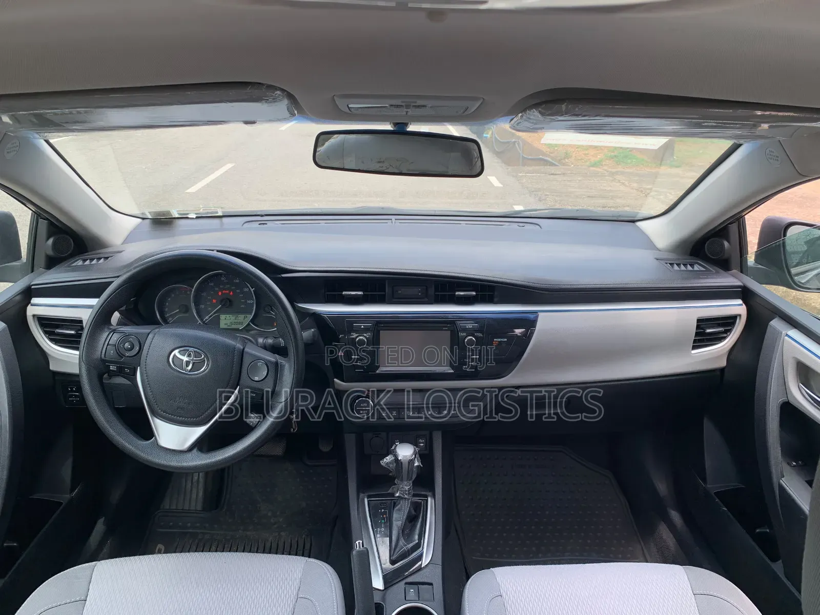 Toyota Corolla LE 4dr Sedan (1.8L 4cyl CVT) 2015 Black