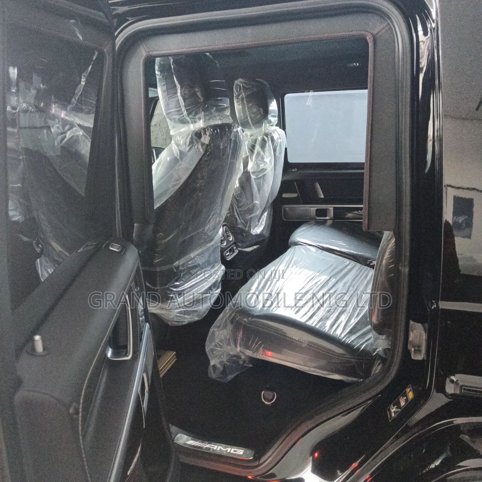 New Mercedes-Benz G-Class 2025 Black