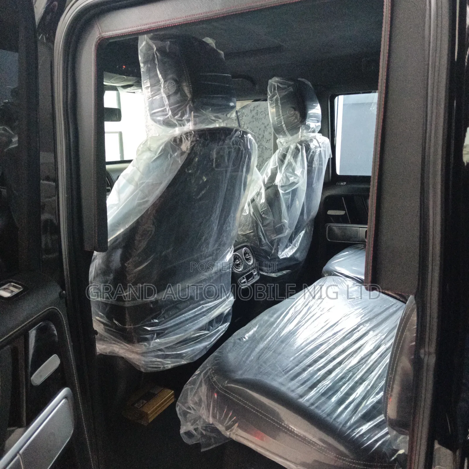 New Mercedes-Benz G-Class 2025 Black