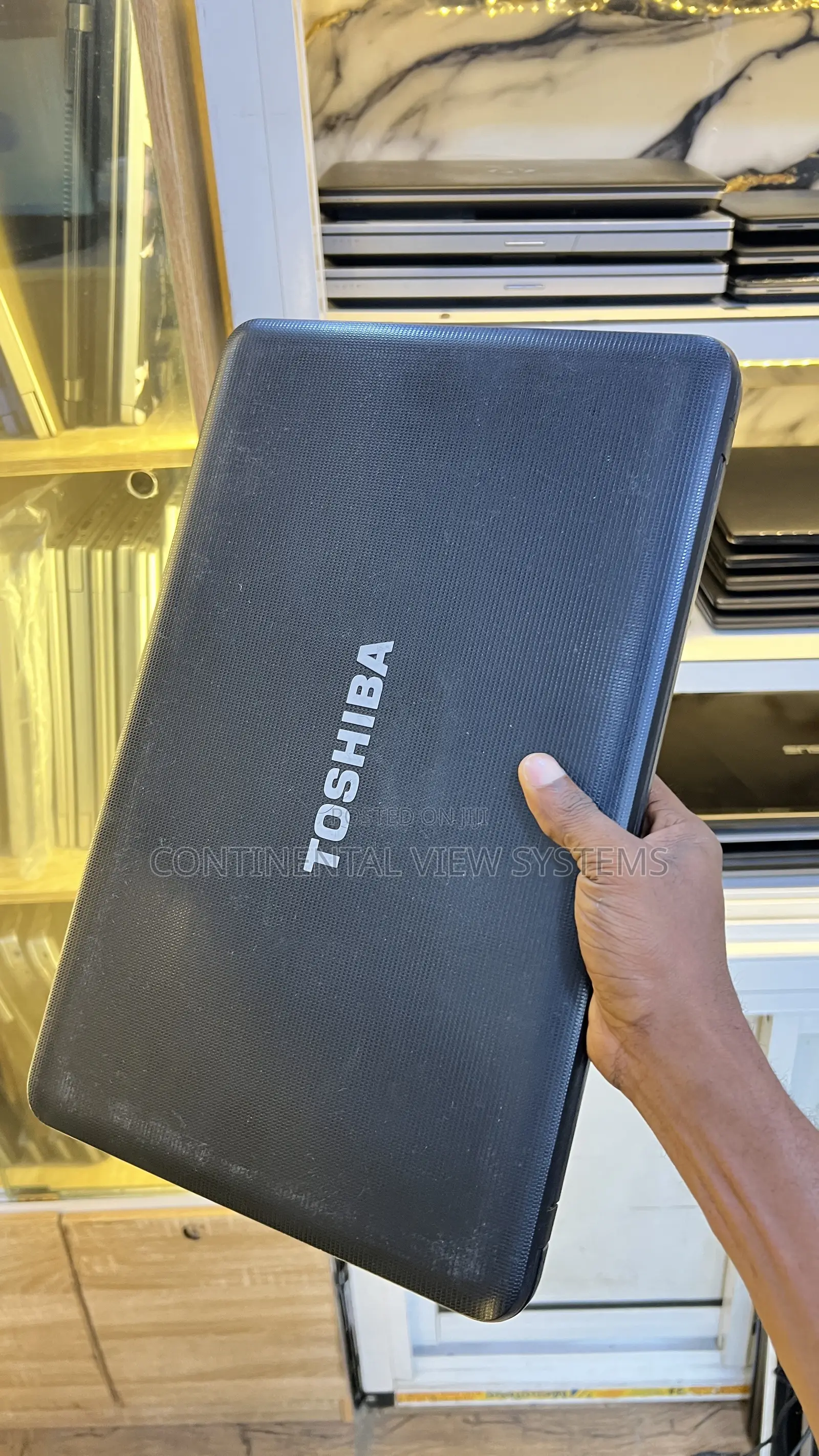 Laptop Toshiba Satellite C850 4GB Intel Celeron HDD 160GB