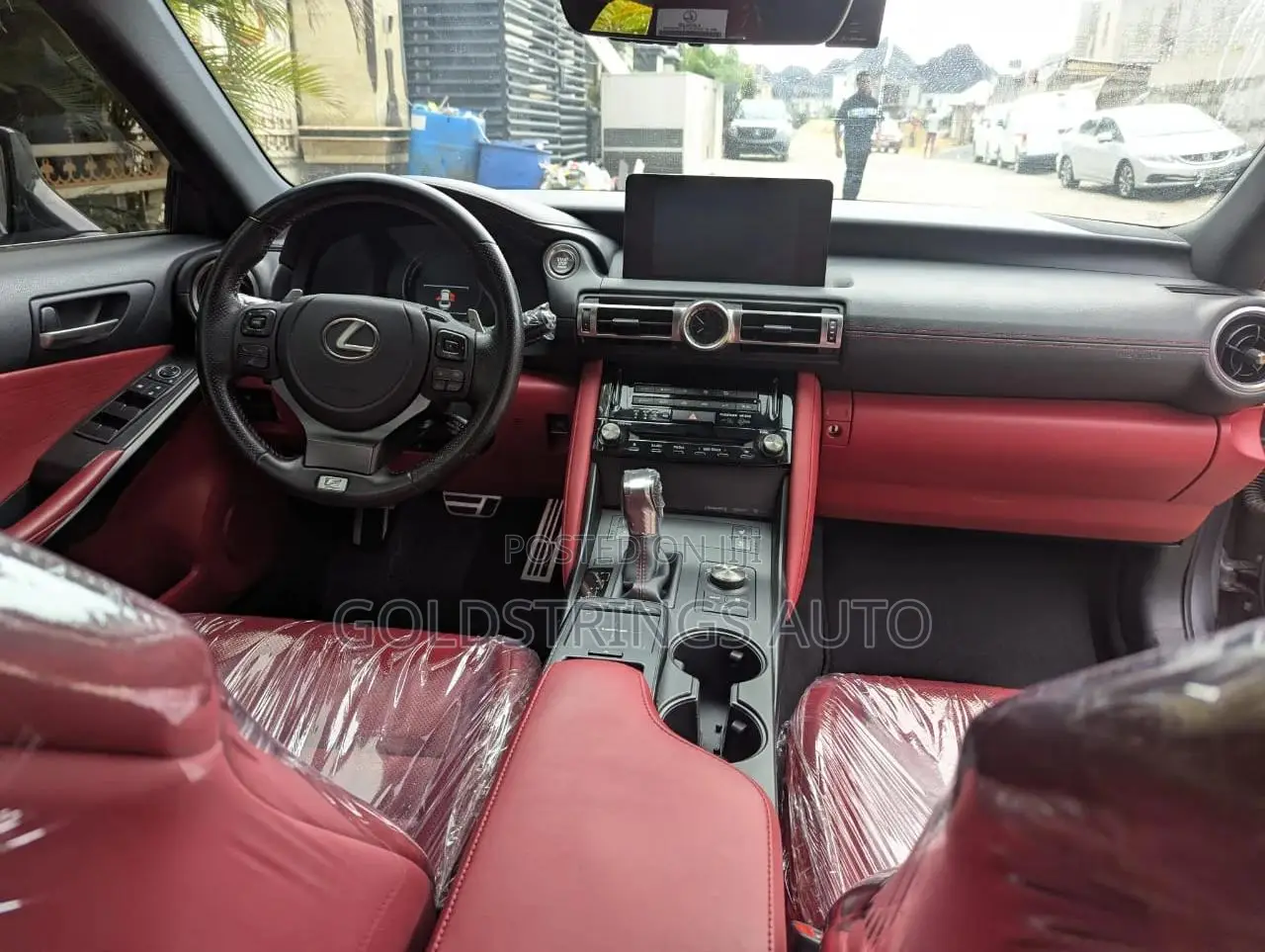 Lexus IS 300h 4WD 2021 Gray