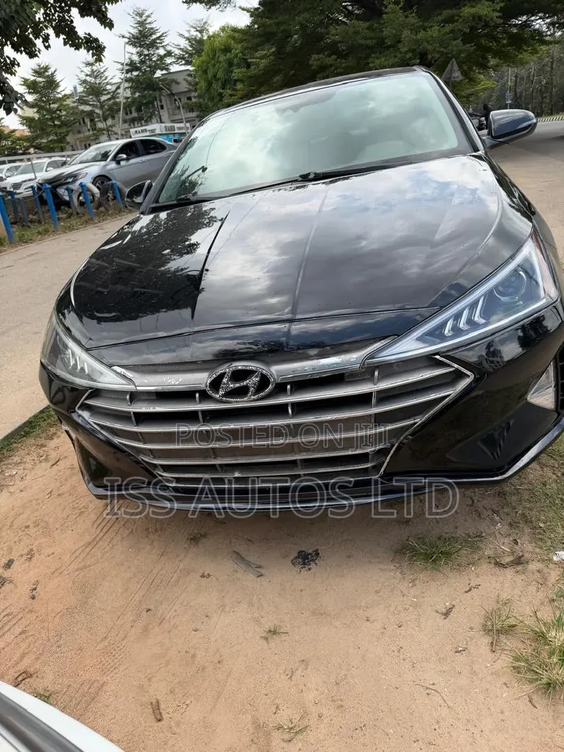 Hyundai Elantra 2019 Black
