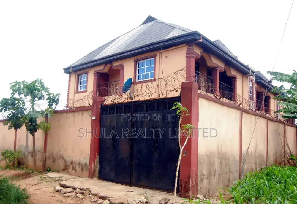 Furnished 16bdrm House in Oko Afo for sale