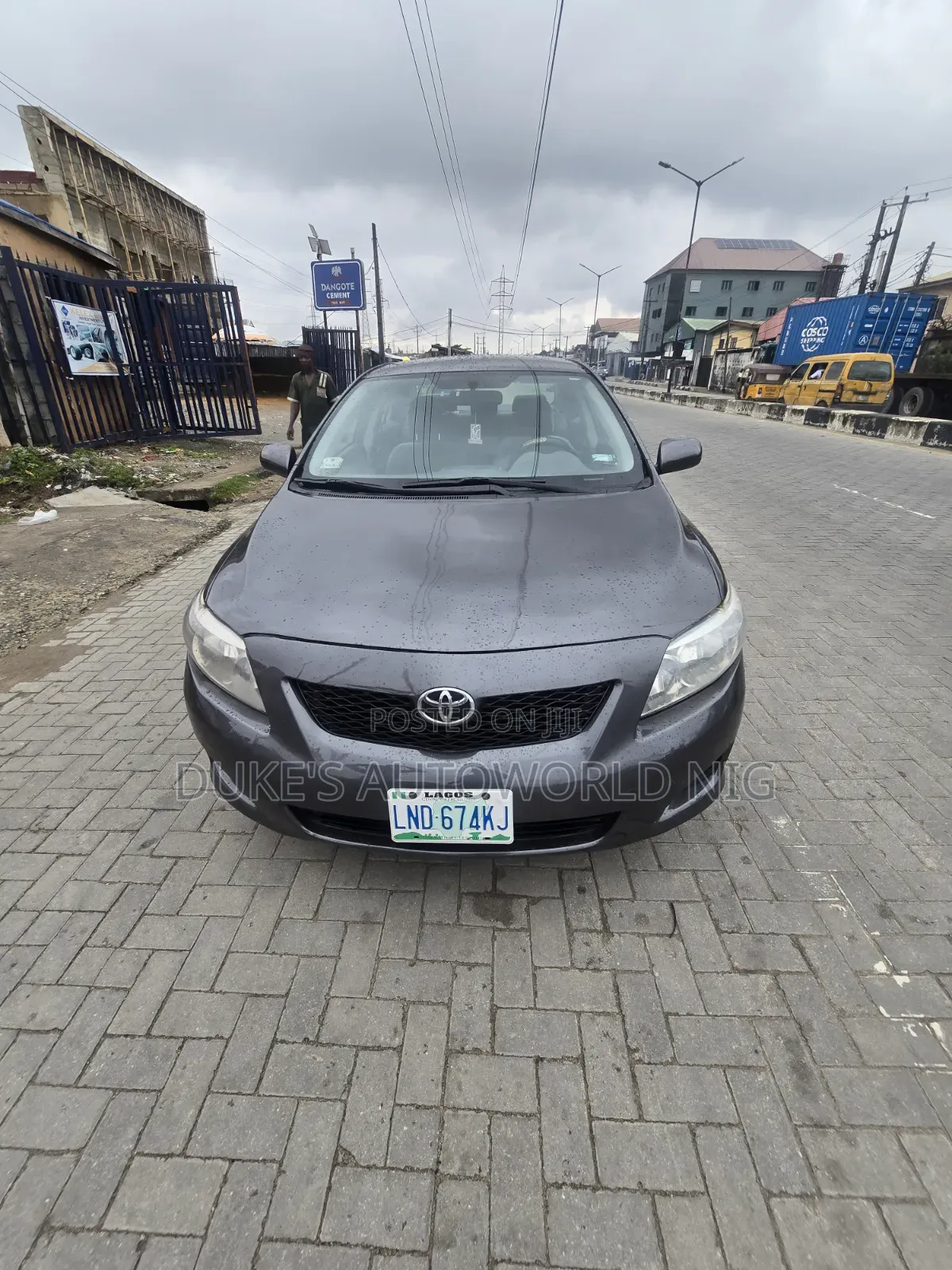 Toyota Corolla LE 4dr Sedan (1.8L 4 cyl 4A) 2009 Gray