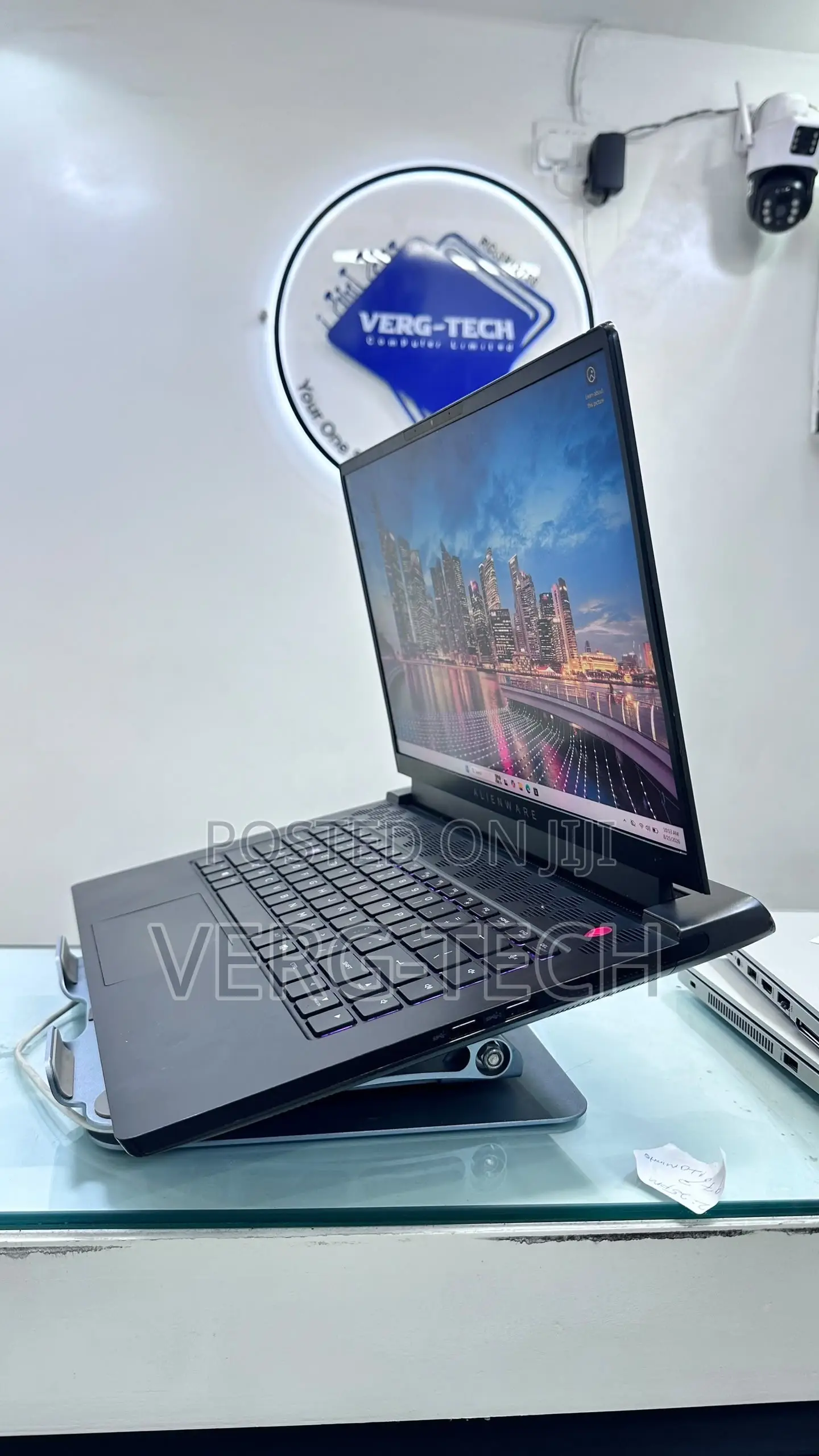 Laptop Dell Allenware M15 R5 16GB Intel Core i7 SSD 512GB