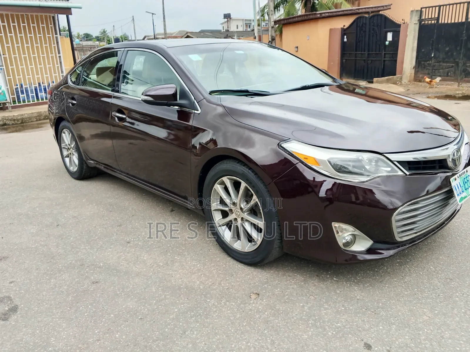 Toyota Avalon 2015 Brown