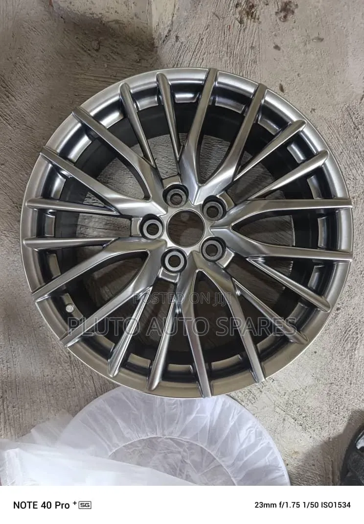 Upgrade Your Lexus ES 350 With Our Premium 17" 18" Alloy Rims!