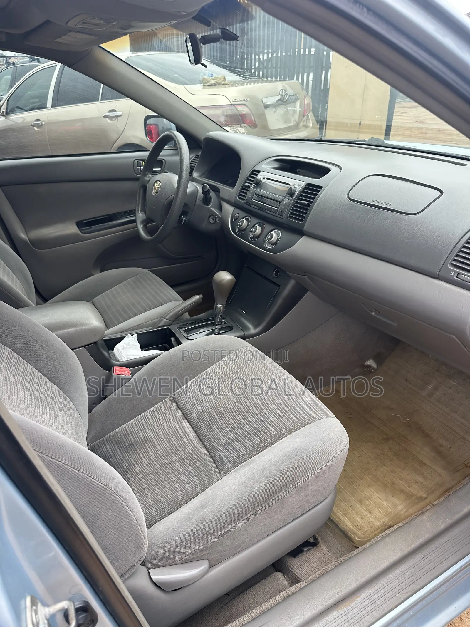 Toyota Camry LE 4dr Sedan (2.4L 4cyl 5A) 2005 Blue