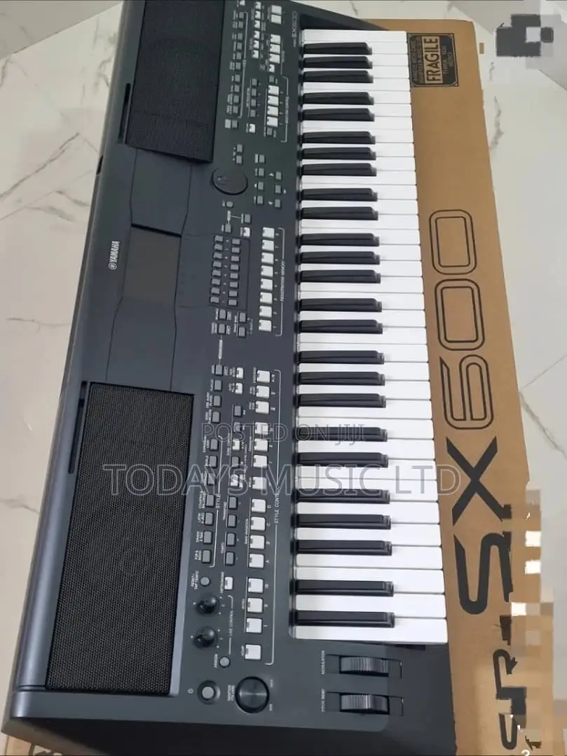 Yamaha PSR-SX600