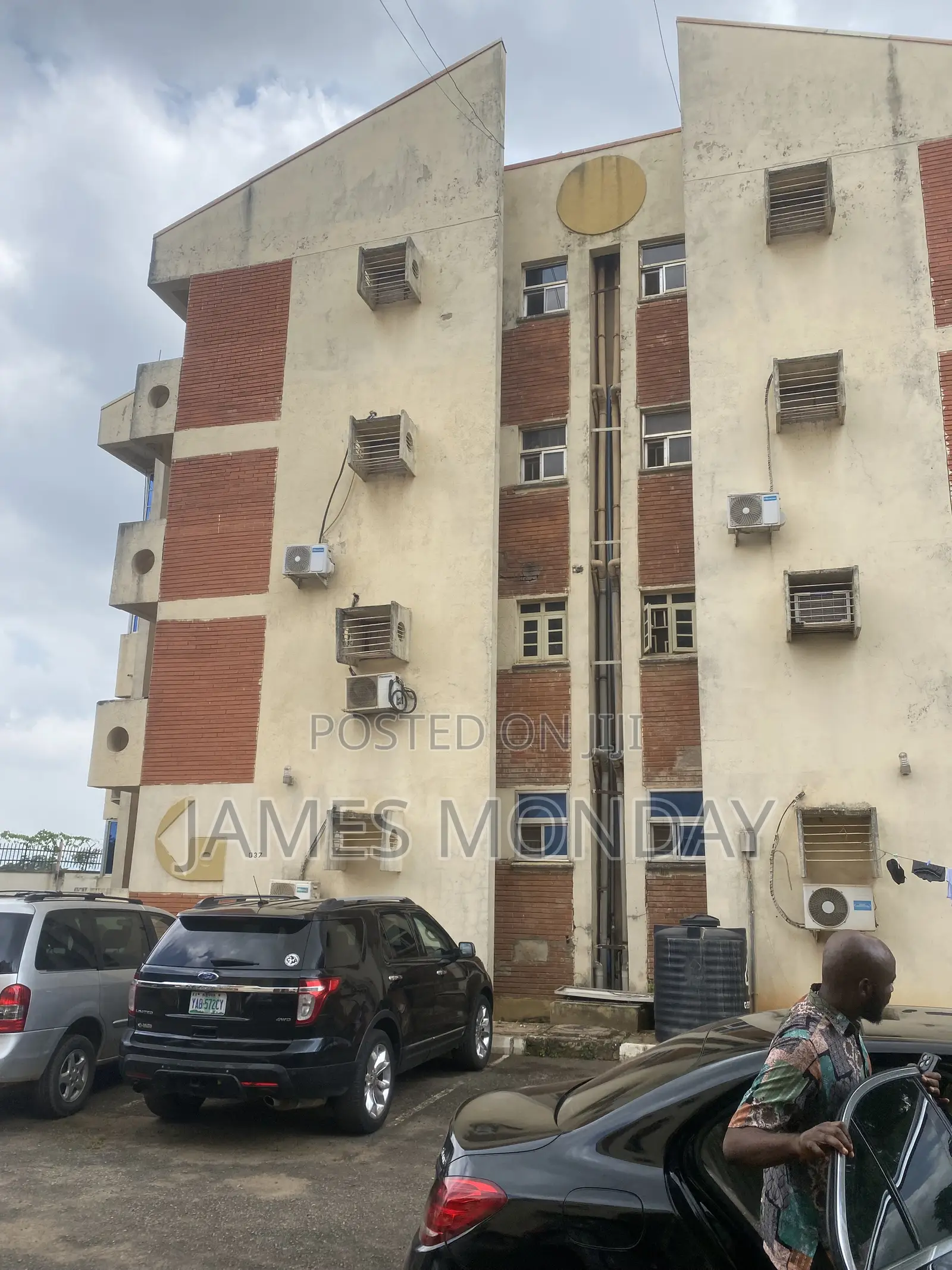 1bdrm Block of Flats in Cbn Quarters, Garki 2 for rent