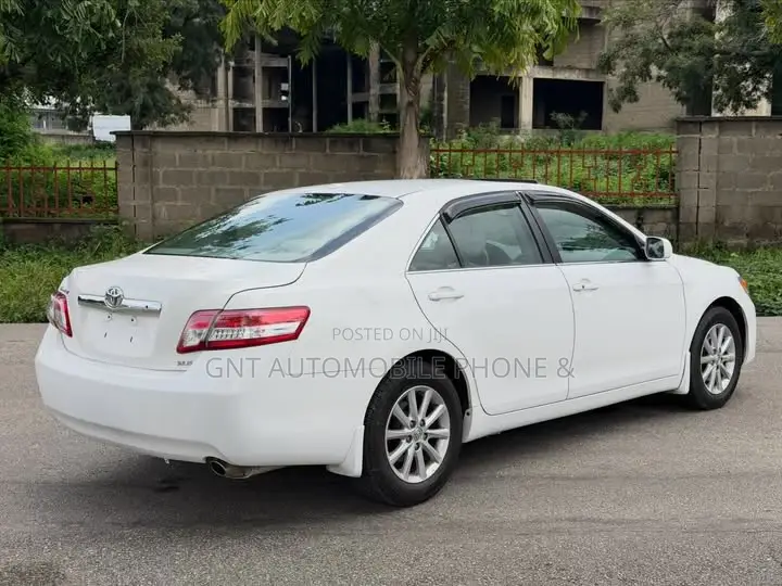 Toyota Camry 2010 White