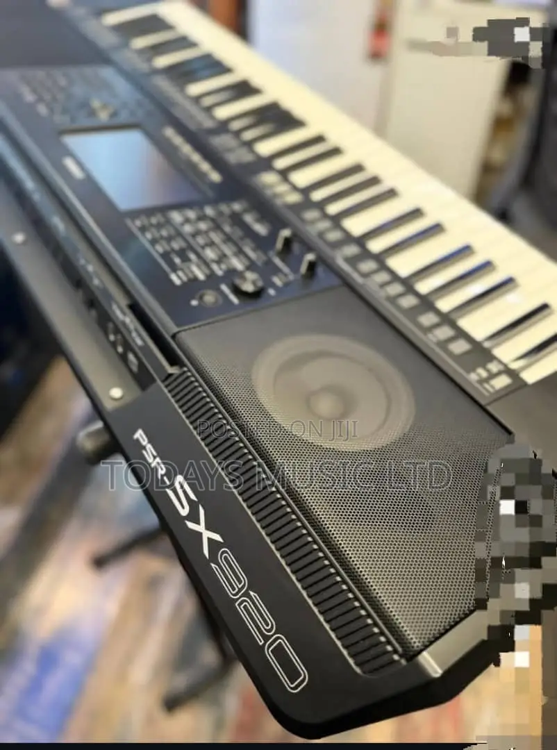 Yamaha PSR-SX720