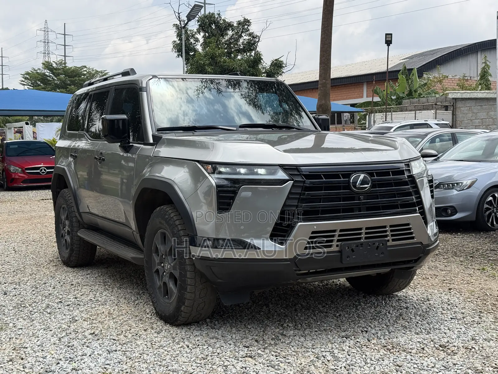 Lexus GX 550 Overtrail 2024 Gold