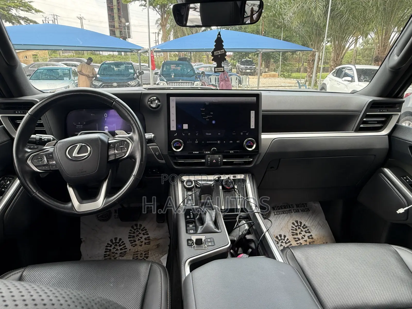 Lexus GX 550 Overtrail 2024 Gold