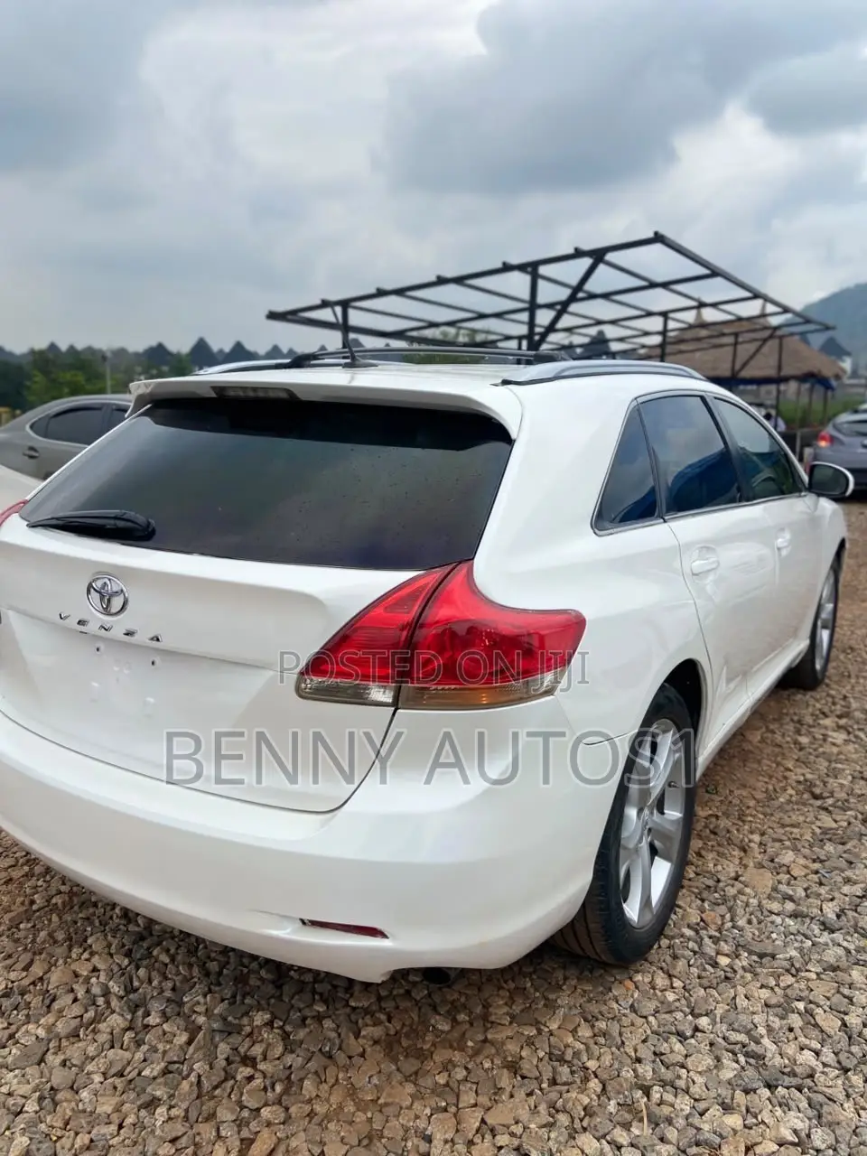 Toyota Venza V6 AWD 2010 White