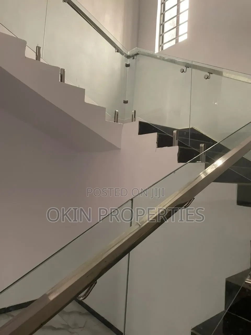Furnished 4bdrm Duplex in Discovery Estate for sale