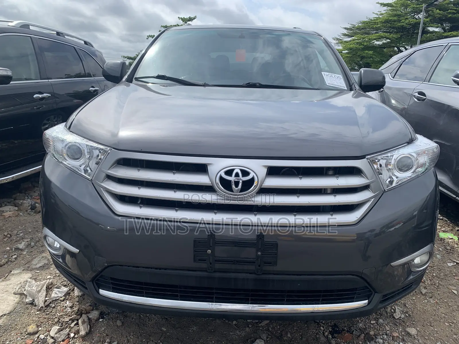 Toyota Highlander Limited 3.5l 4WD 2013 Gray