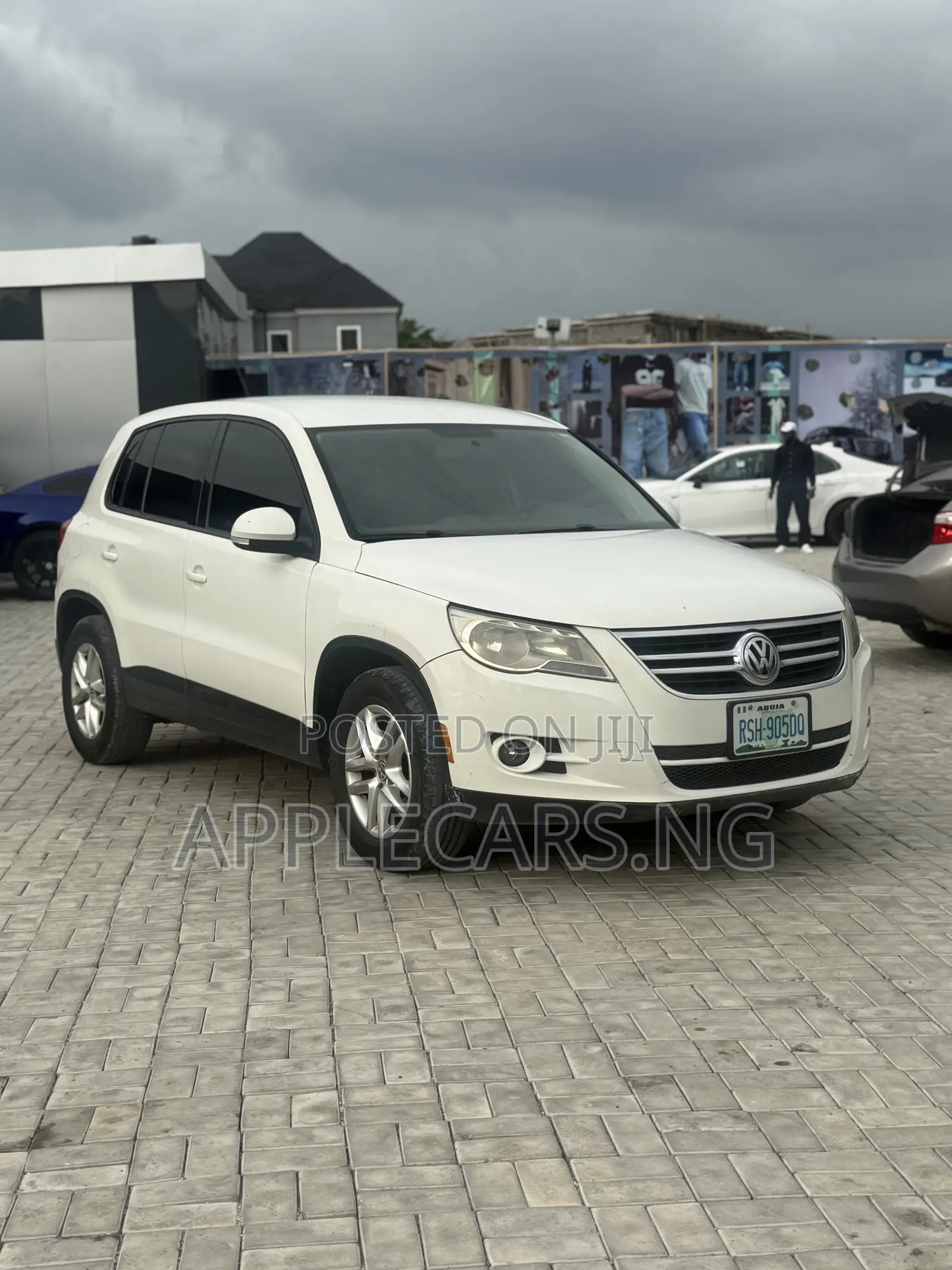 Volkswagen Tiguan 2010 White