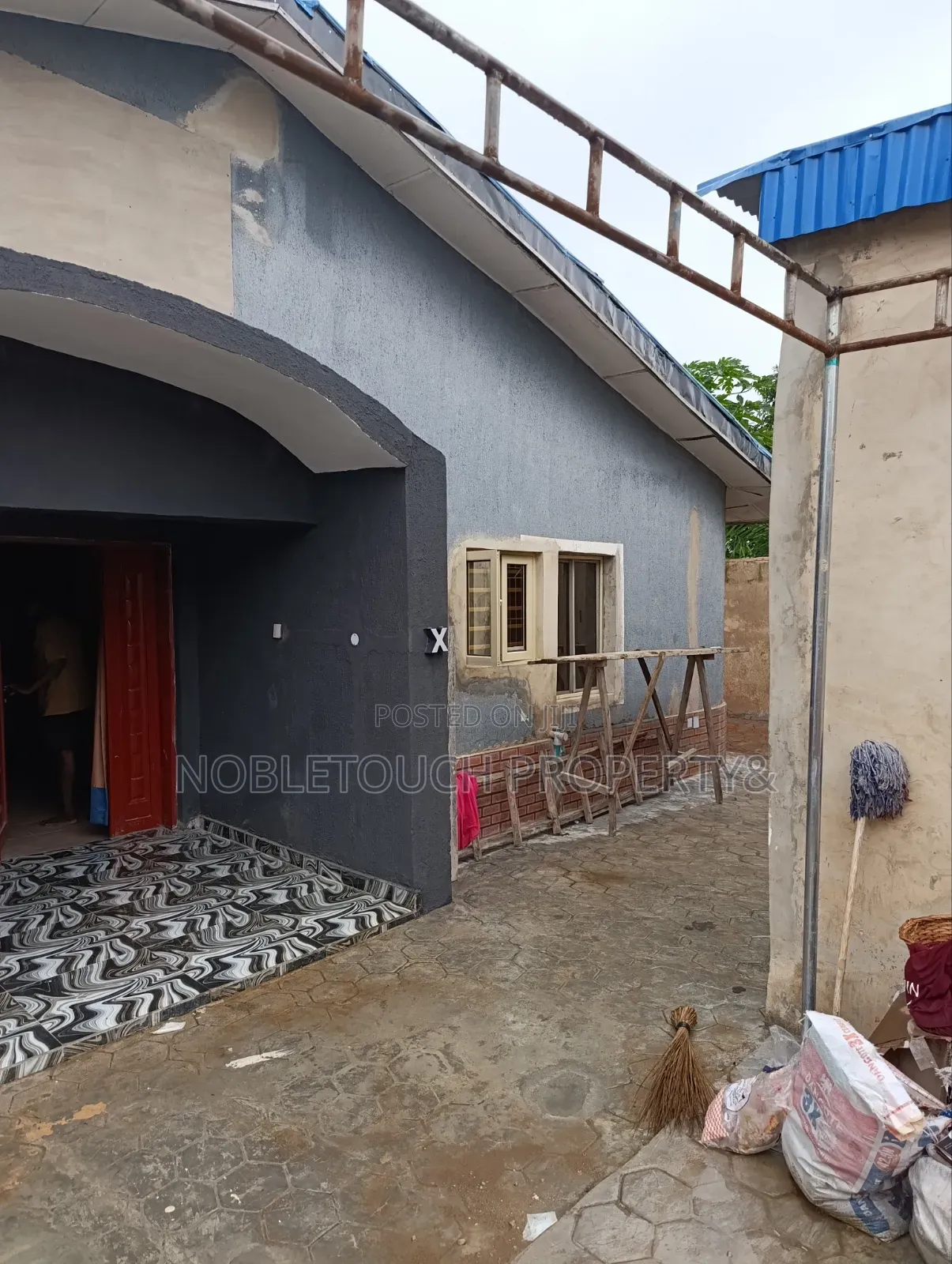 2bdrm Bungalow in Governor Road Ikotun for sale