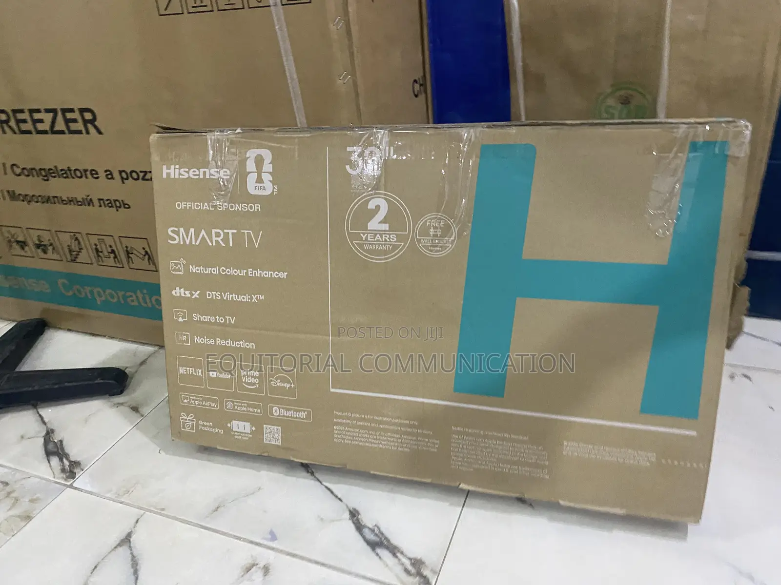 Hisense 32 Inches Modern Entertainment Screen