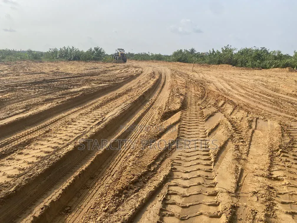 Acres of Farmland Along Lagos Ibadan Expressway Obafemi Owode Ogun St