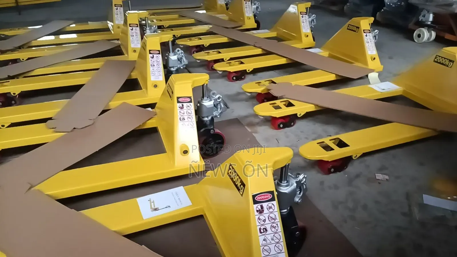 Industrial 2000kg Hydraulic Hand Pallet Trucks Used for Lifting