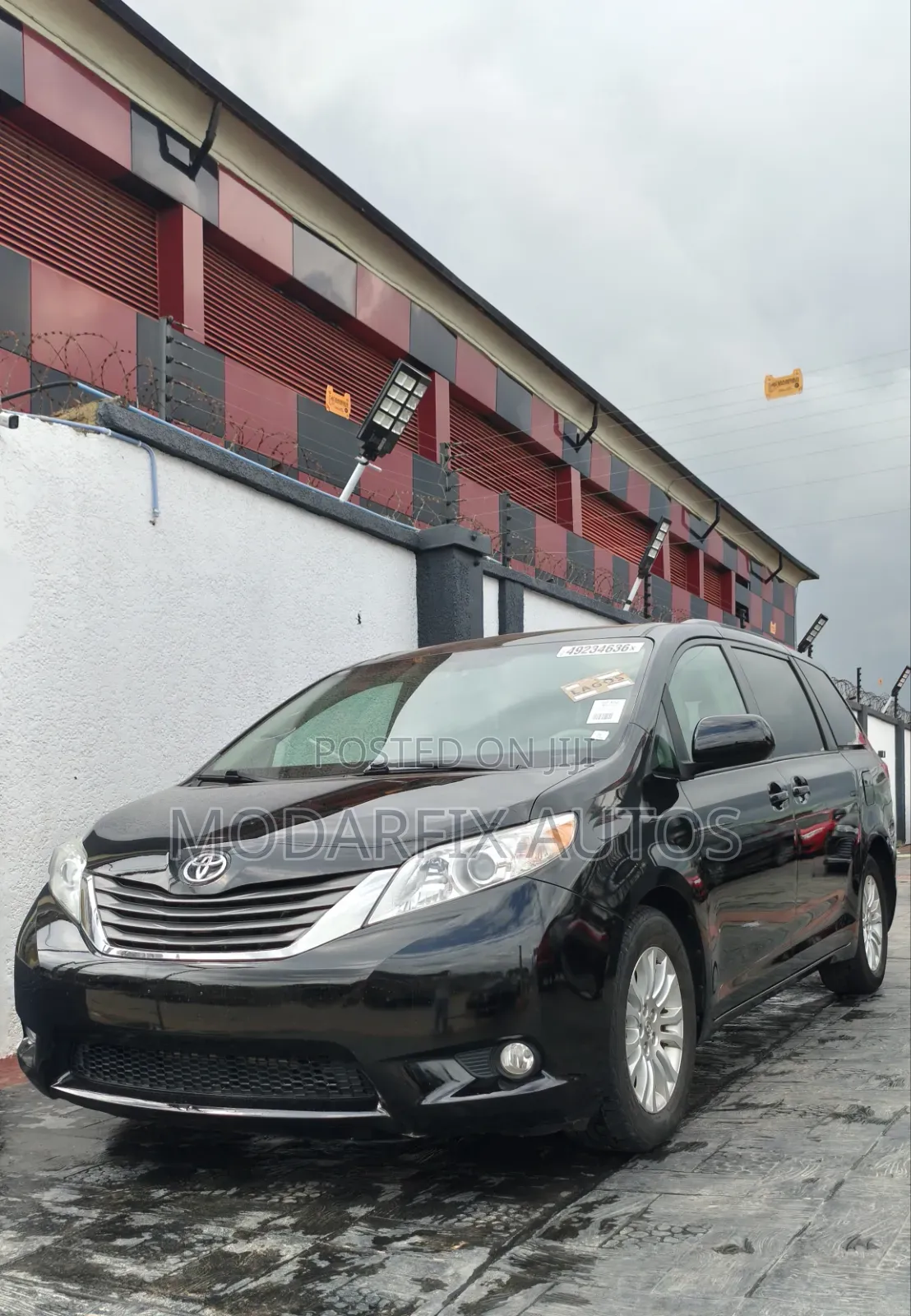 Toyota Sienna 2014 Black