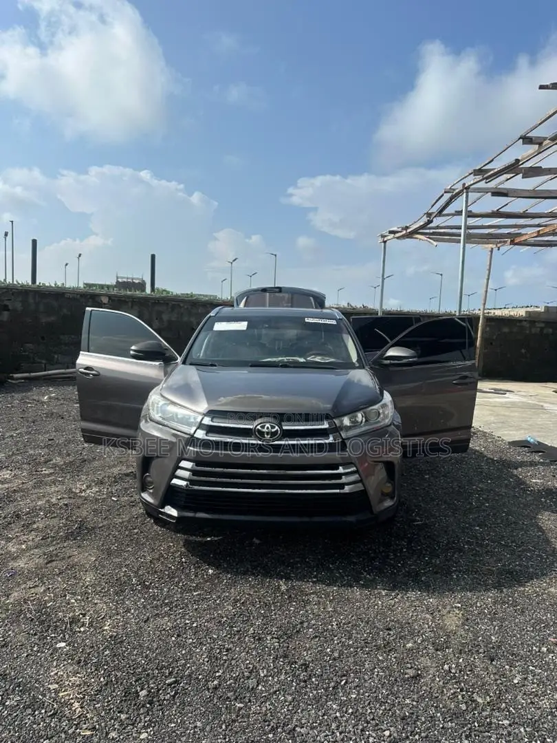 Toyota Highlander 2015 Gray