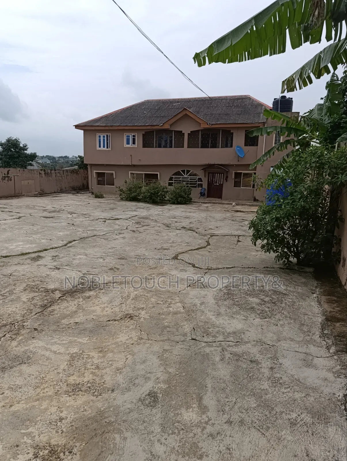 3bdrm Block of Flats in Igando Lagos, Akesan for sale