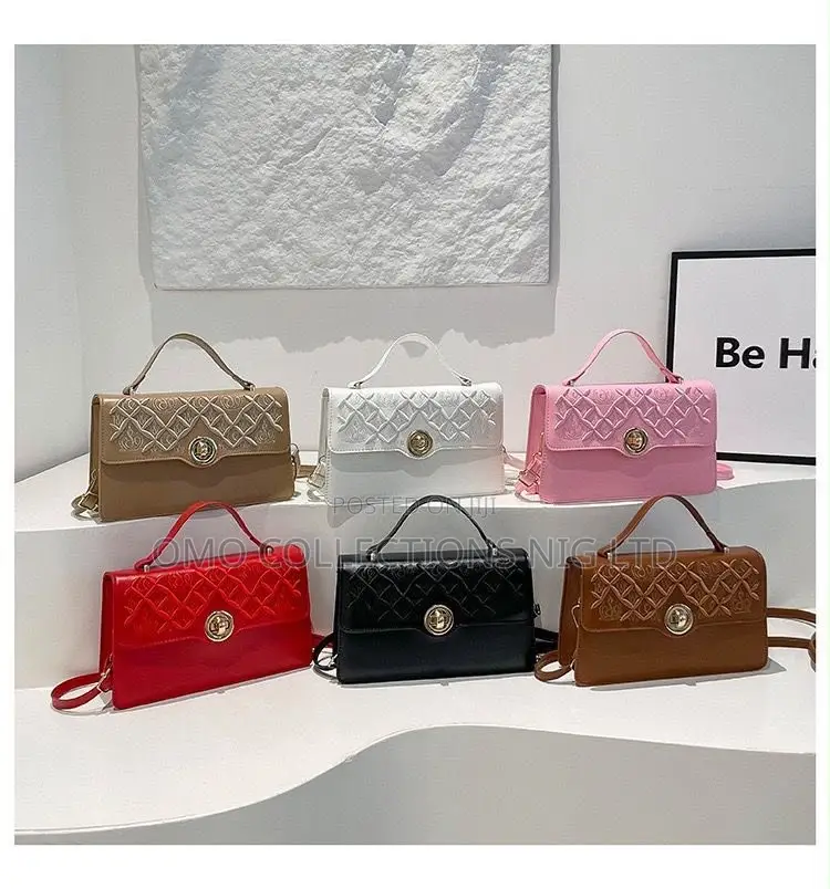 Classy Ladies Handbag – Elegant Structured Office Fashion Bag