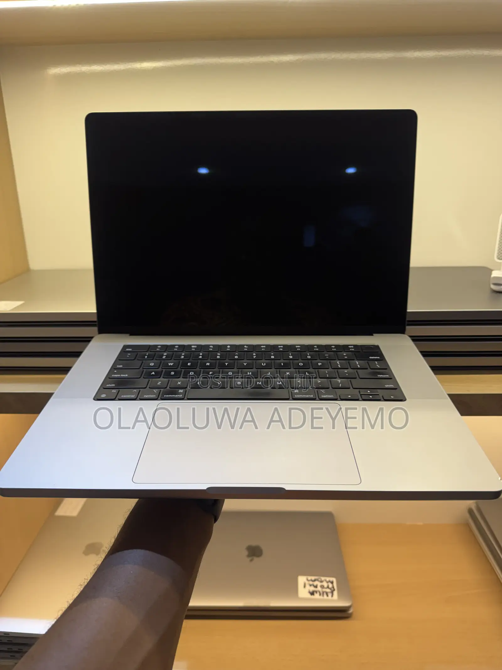 Laptop Apple MacBook Pro 2021 M1 32GB Apple M1 Pro SSD 512GB