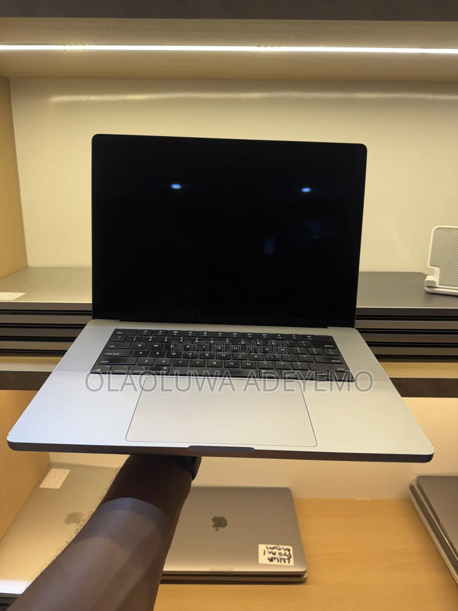 Laptop Apple MacBook Pro 2021 M1 32GB Apple M1 Pro SSD 512GB