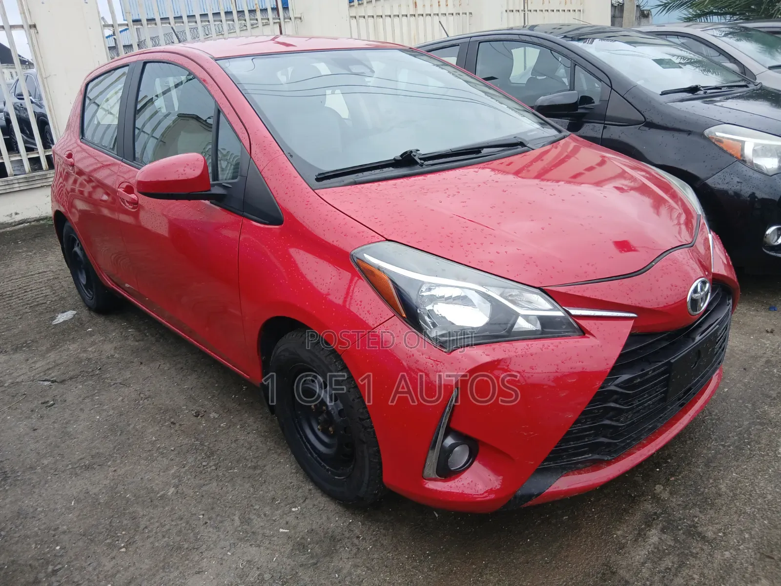 Toyota Yaris L Hatchback 5dr 2018 Red