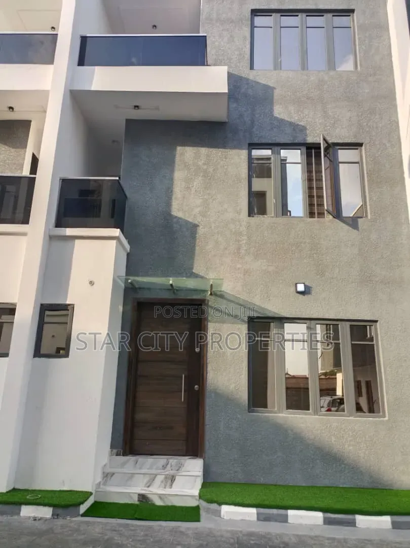 4bdrm Duplex in Maryland, Mende for sale