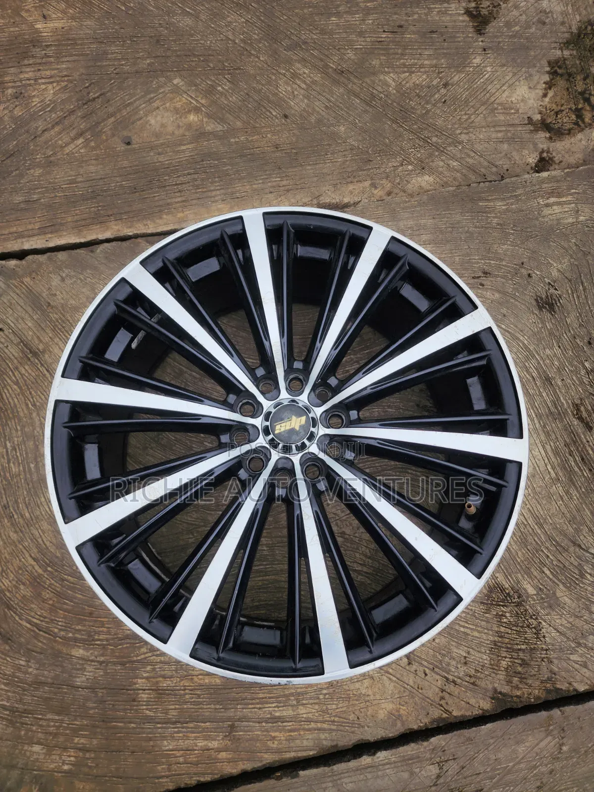 Unique Design SPD 18-Inch Wheel.