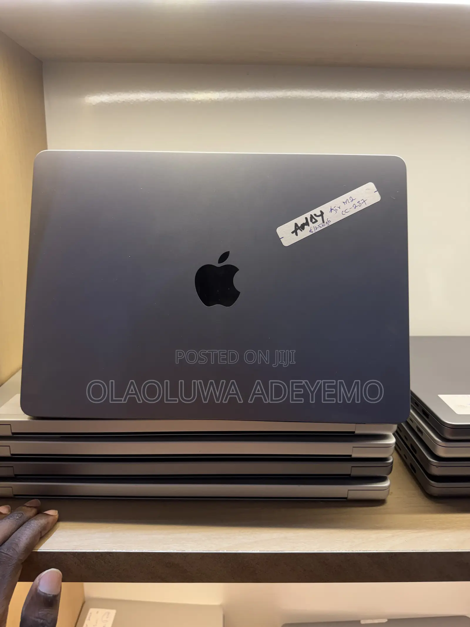Laptop Apple MacBook Air 2022 M2 8GB Apple M2 SSD 256GB