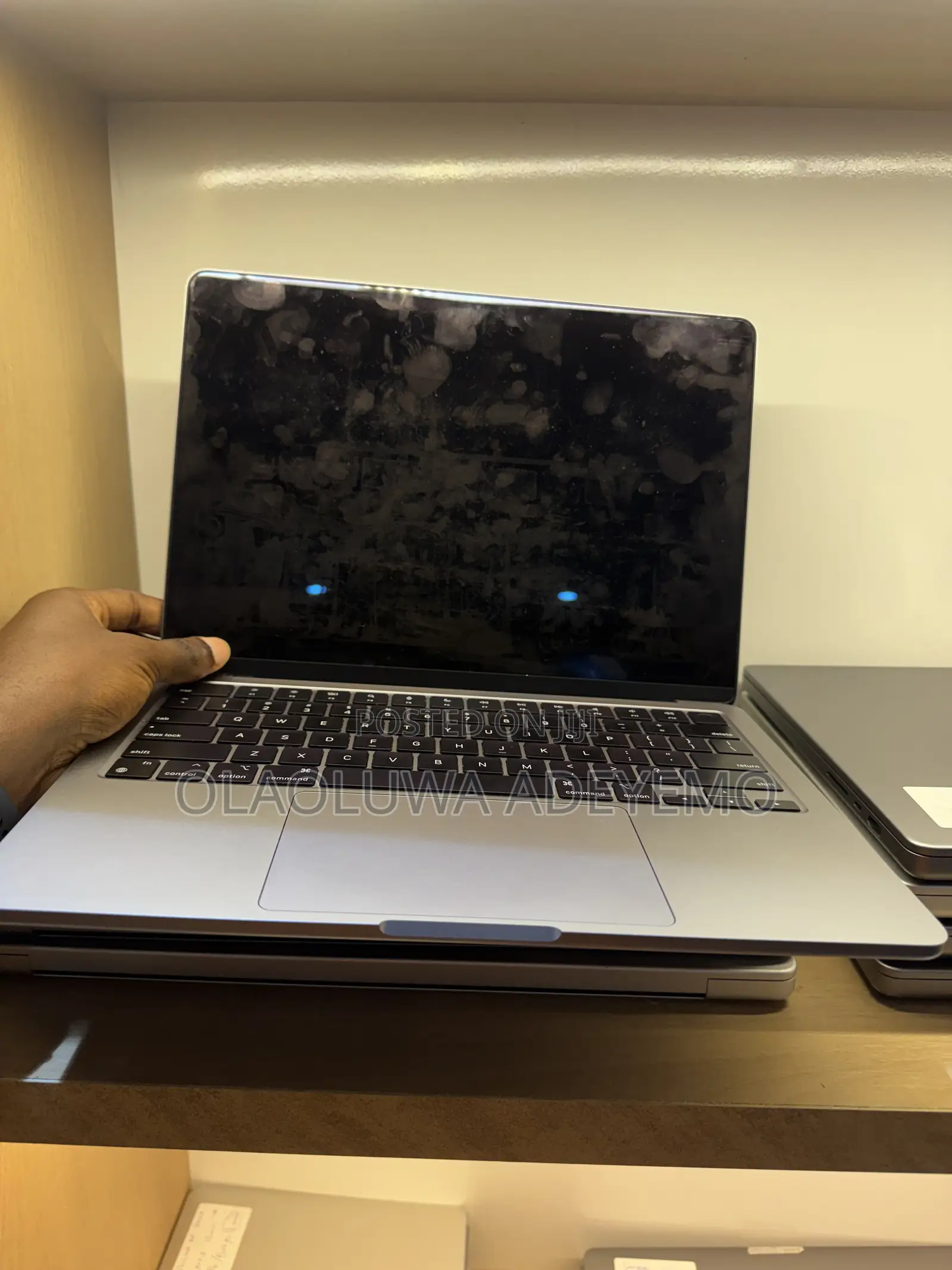 Laptop Apple MacBook Air 2022 M2 8GB Apple M2 SSD 256GB
