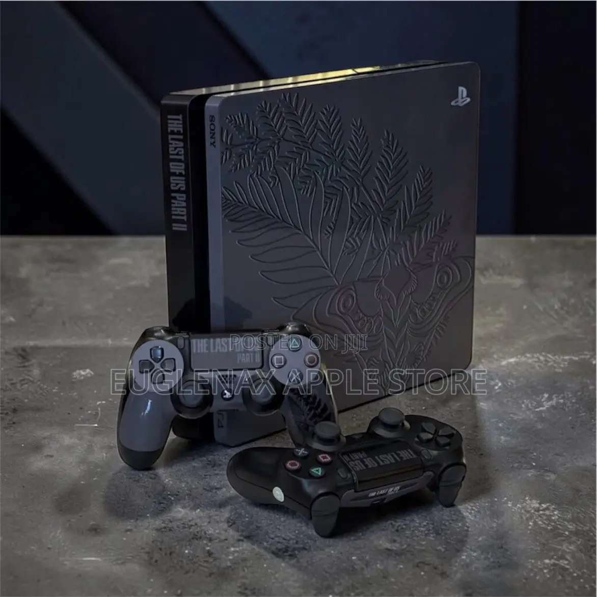 Sony PlayStation 4 Slim With 2 Pad and Games