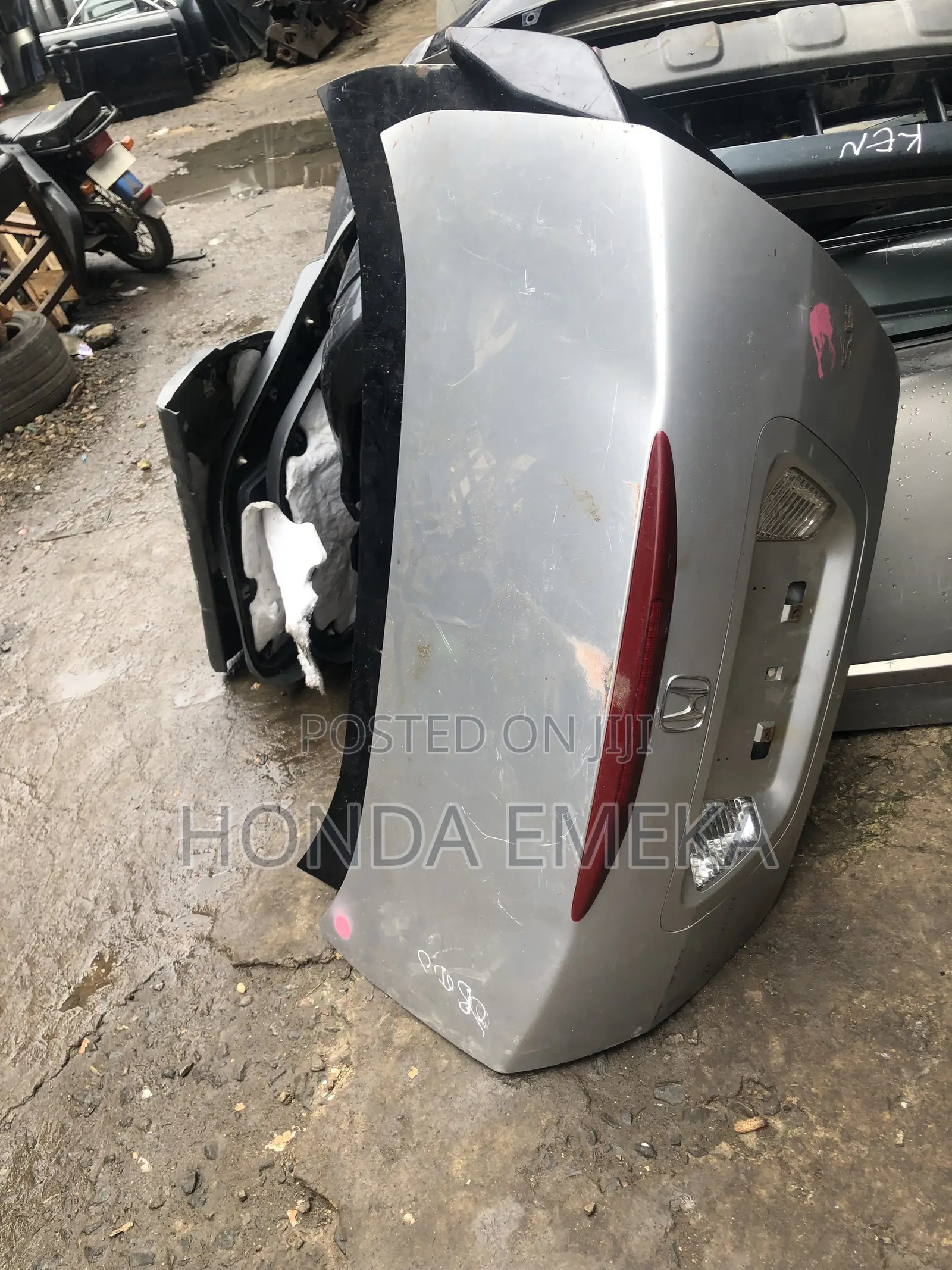 Booth Honda Accord 2006