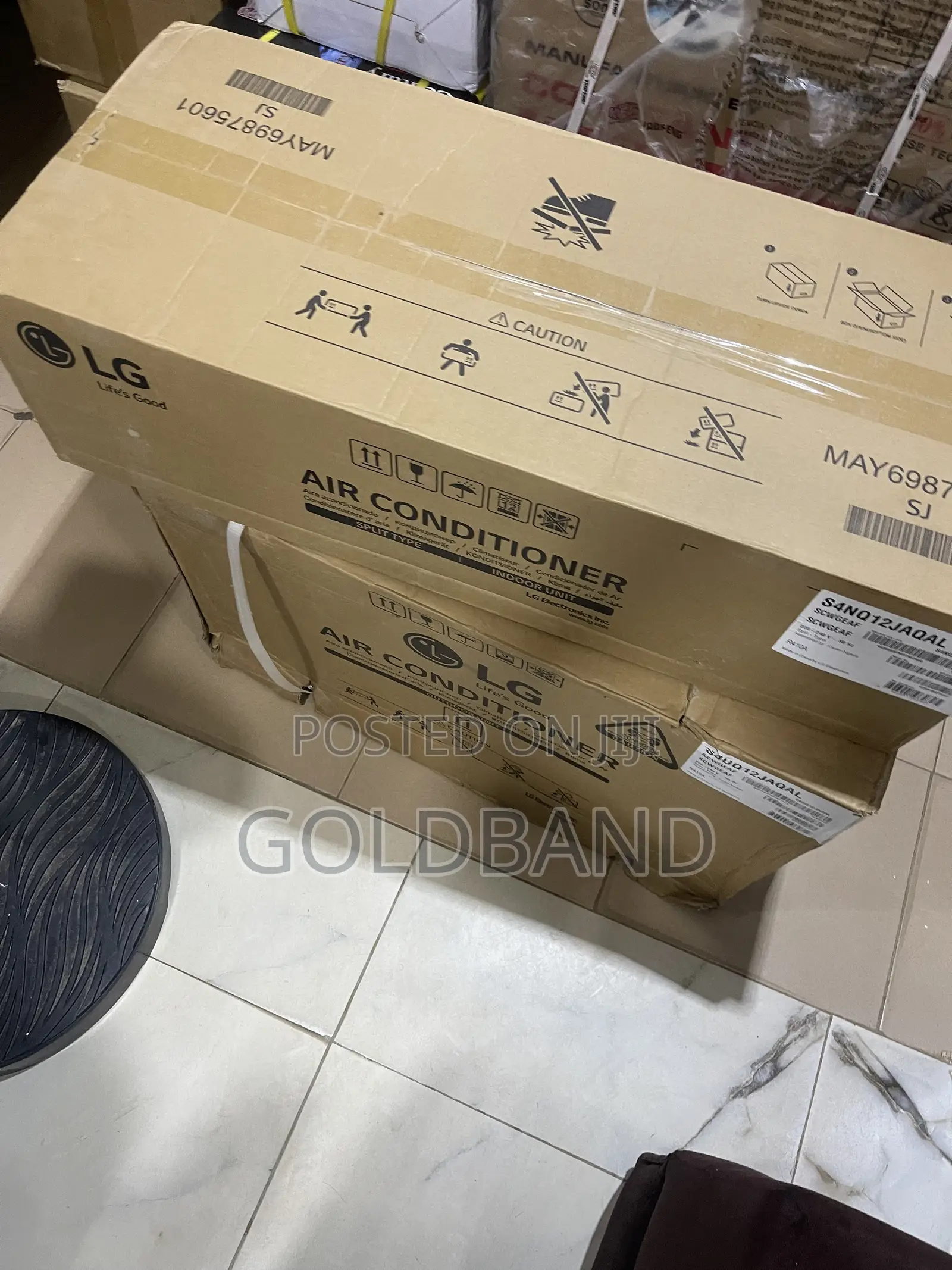 Enjoy Refreshing Air With LG 1.5HP Split AC