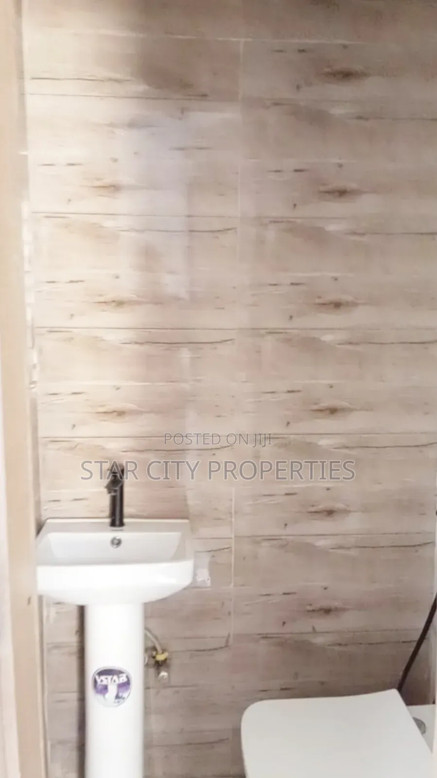 3bdrm Duplex in Omole Phase 2 for sale