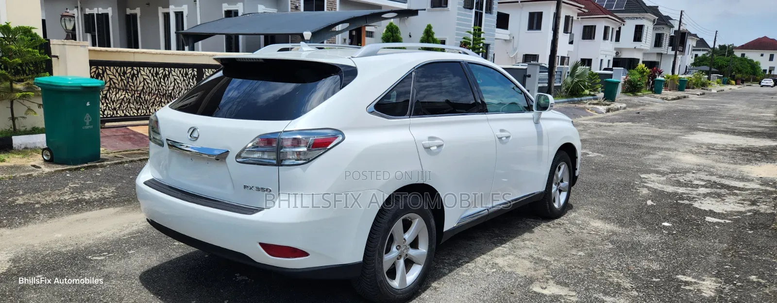 Lexus RX 350 FWD 2012 White