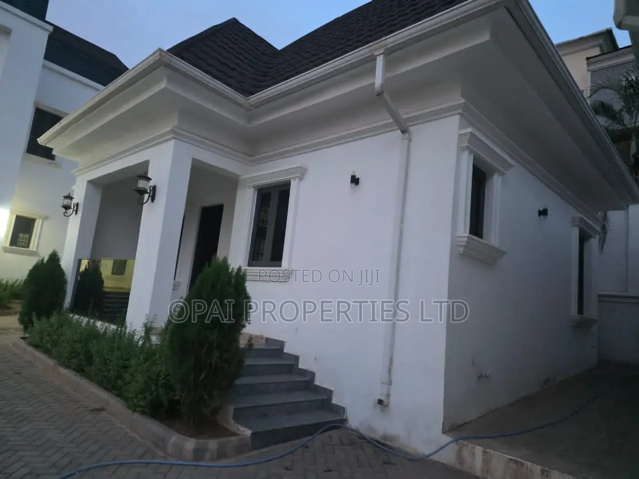 Furnished 7bdrm House in Guzape District for sale
