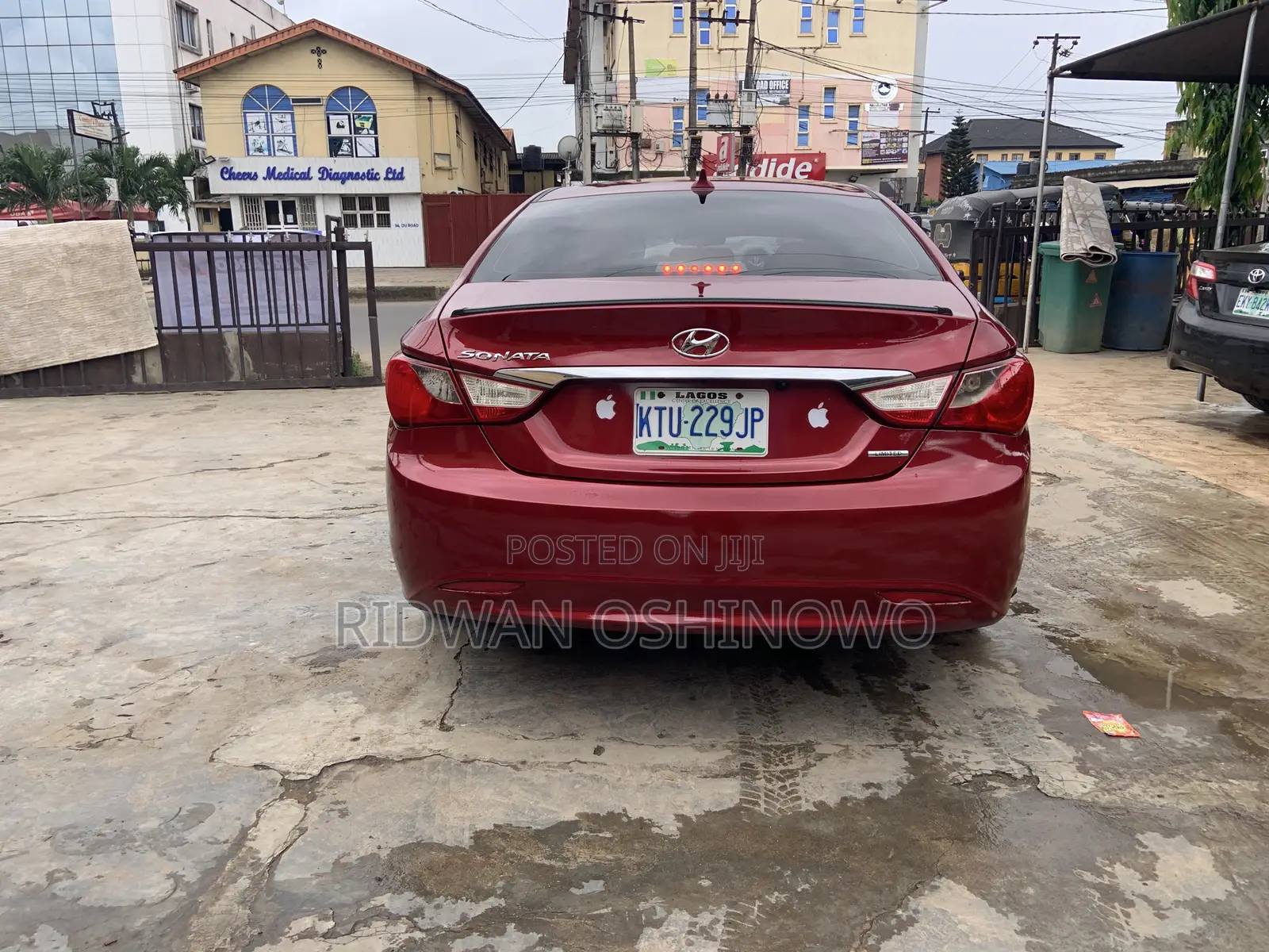 Hyundai Sonata Limited Sedan FWD (2.4L 4cyl 6A) 2012 Red