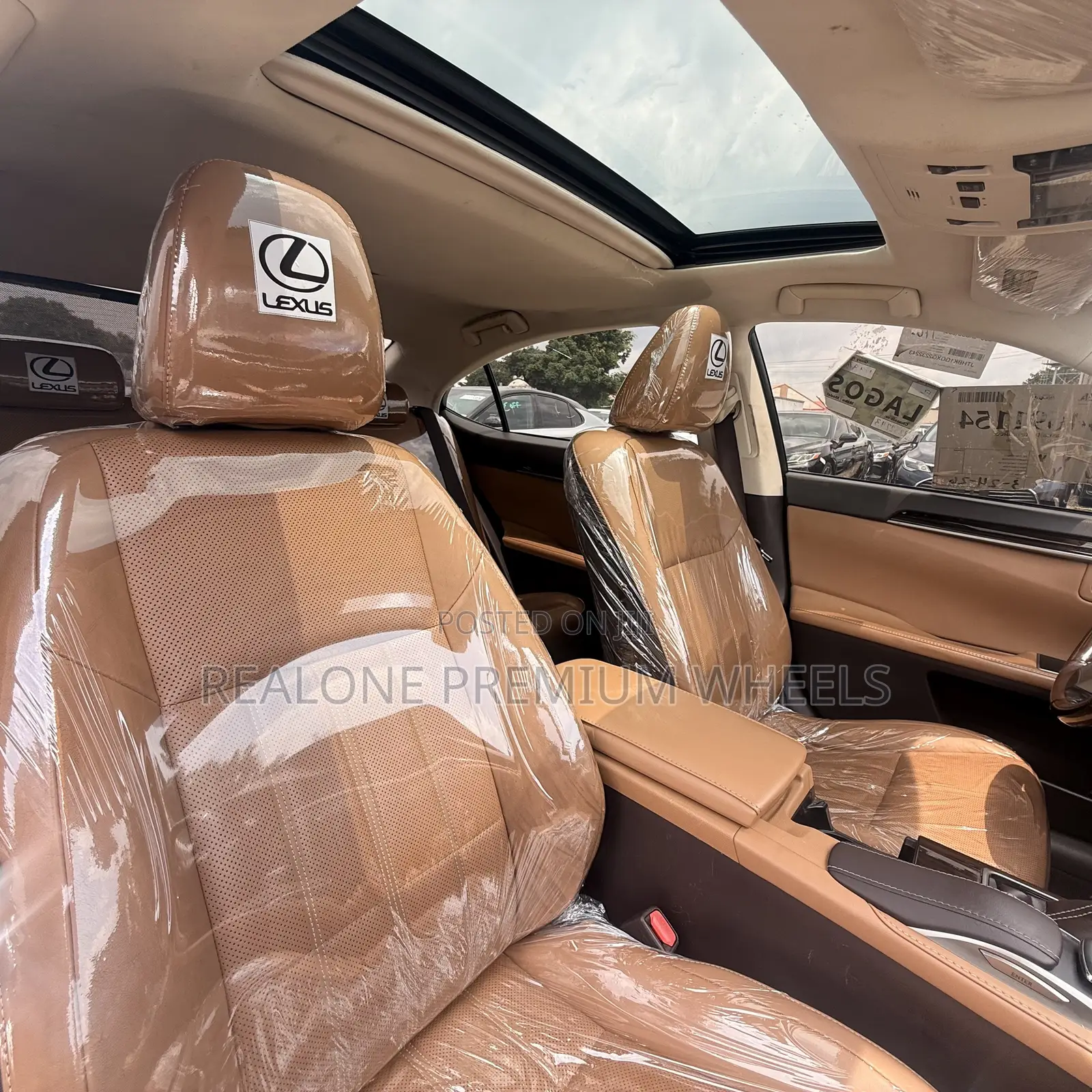 Lexus ES 350 FWD 2017 White