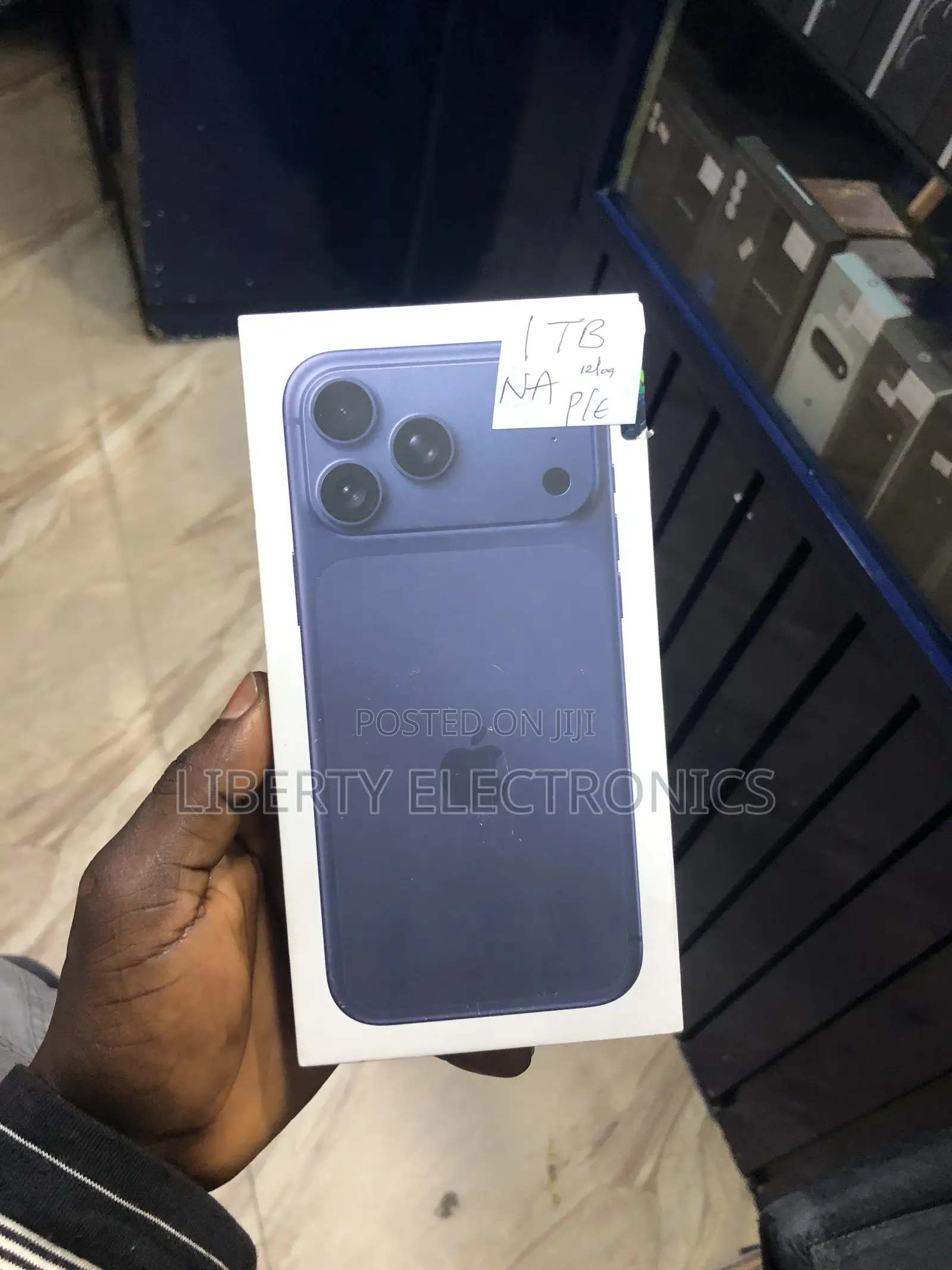 New Apple iPhone 17 Pro Max 1 TB Blue