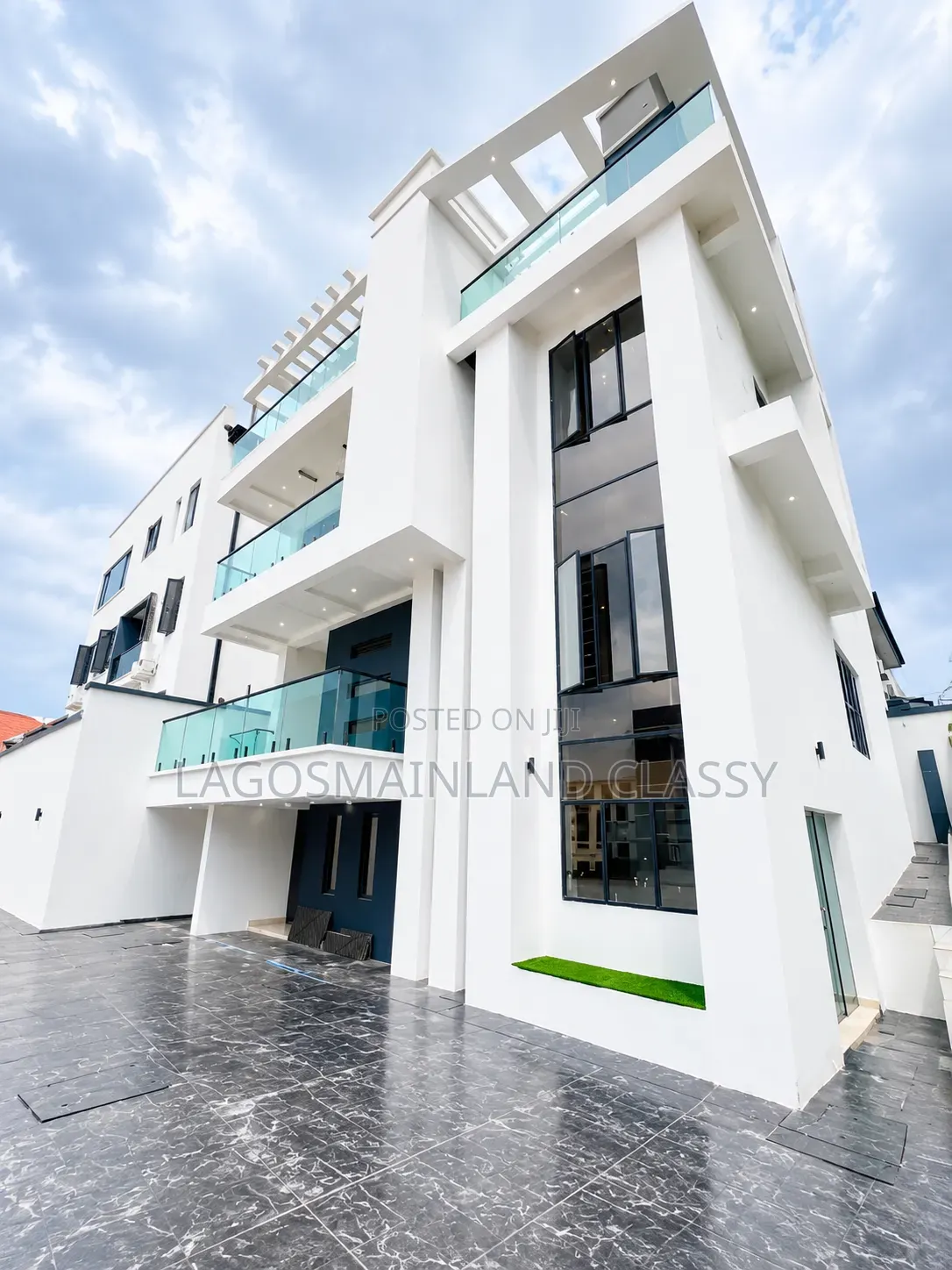 5bdrm Duplex in Magodo Phase 2 for sale