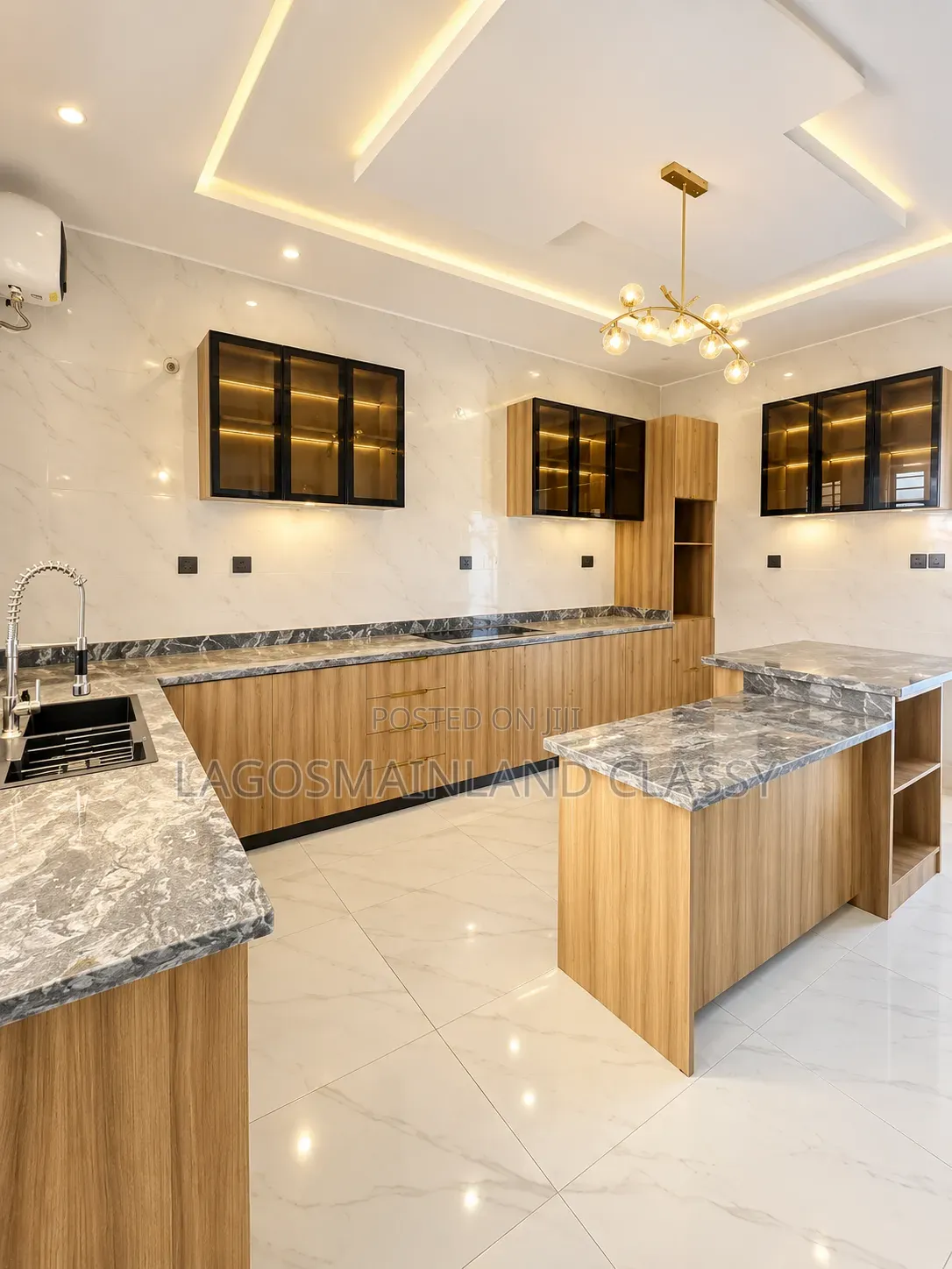 5bdrm Duplex in Magodo Phase 2 for sale